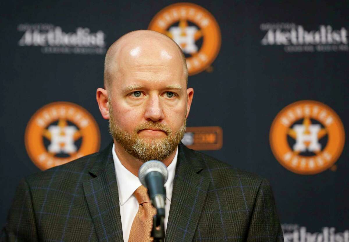 New Astros general manager James Click's first week on the job coincided with an explosive report about front-office behavior in The Wall Street Journal.