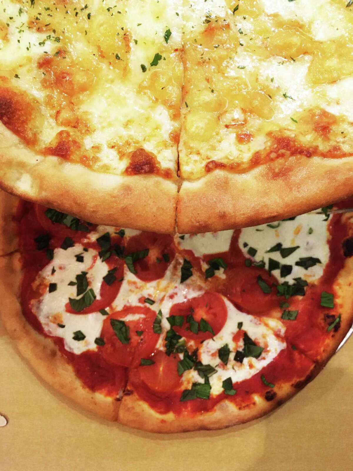 52 Weeks of Pizza Fratello’s Italian Market & Deli on Broadway a solid