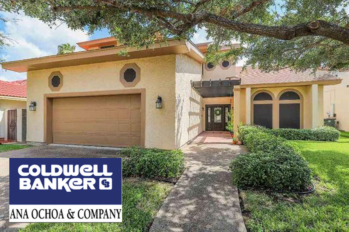 8507 Callow Ct. Click the address for more information $350,000, SqFt 6,832. 3 Bedroom, 5 full bathrooms, Maids Quarters, Year Built 1994 Subdivision: Aspen Meadows School District: UISD Zone: 09 East of IH 35 between Del Mar Blvd. and Shiloh, east to Loop 20. Amenities: Granite, Island, Pool, Cable Tv Beautiful 2 story house with 3 bedrooms and 5 full baths in Plantation Subdivision. Large master bedroom with a loft and spacious master closet. Kitchen with a big island and granite counter tops. Maid's quarters and family room. A/C replaced in 2018 and water heater in 2019. This house has a central vacuum system. Beautiful patio with pool, perfect for gatherings with family and friends Yael Rodriguez Business: (956) 722-4822 Cell: (956) 693-8181, Yael.reodriguez@coldwellbanker.com