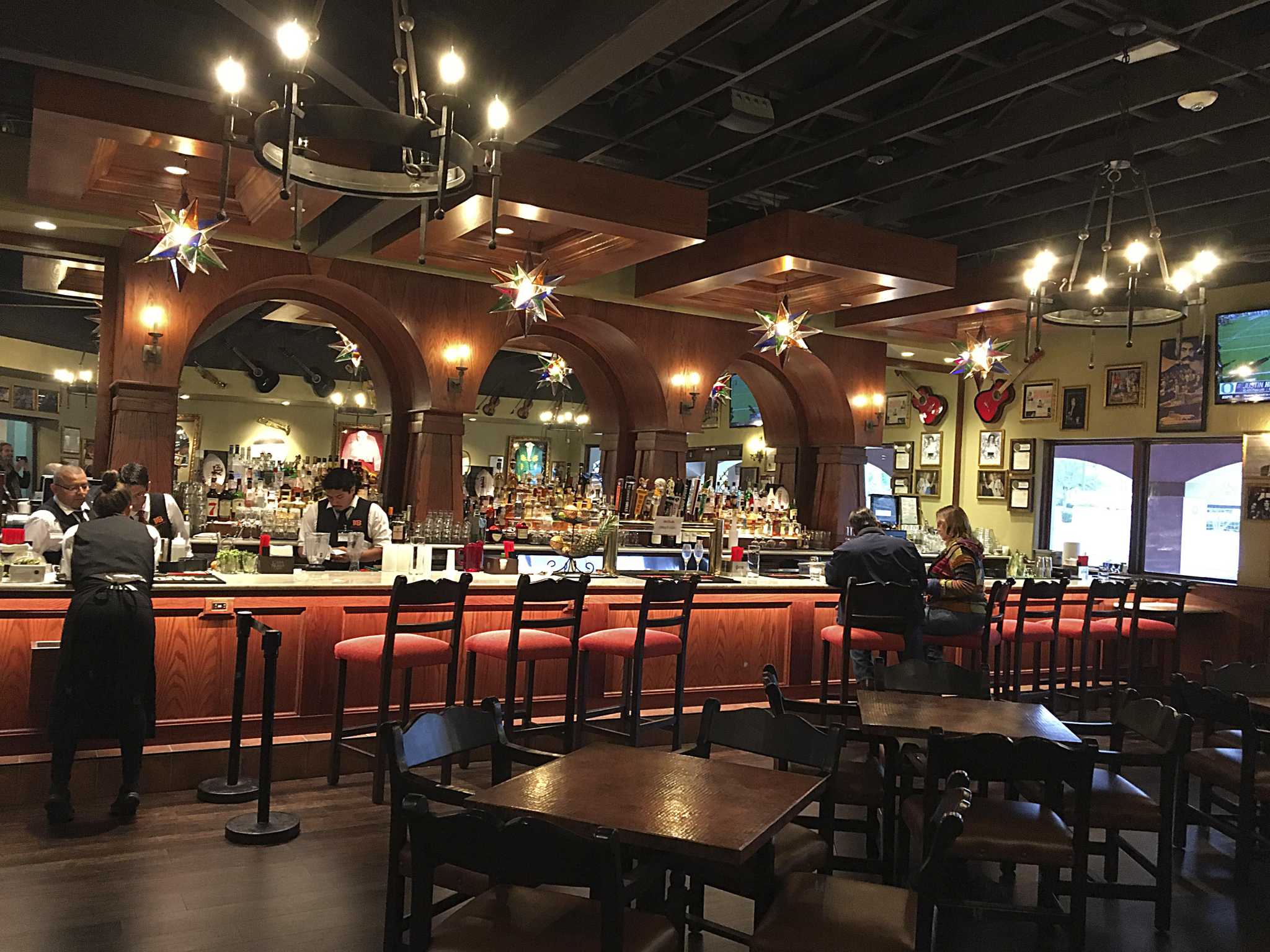 Rim restaurant celebrating first year of business with 1 margaritas