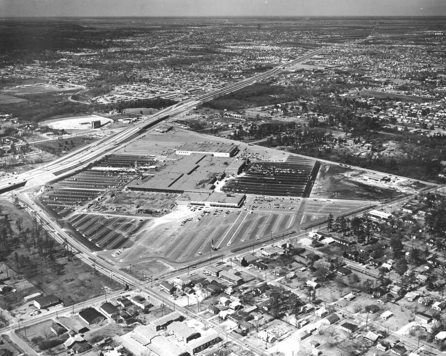 See the Northline Mall area as it looked in the 1960s - Houston Chronicle