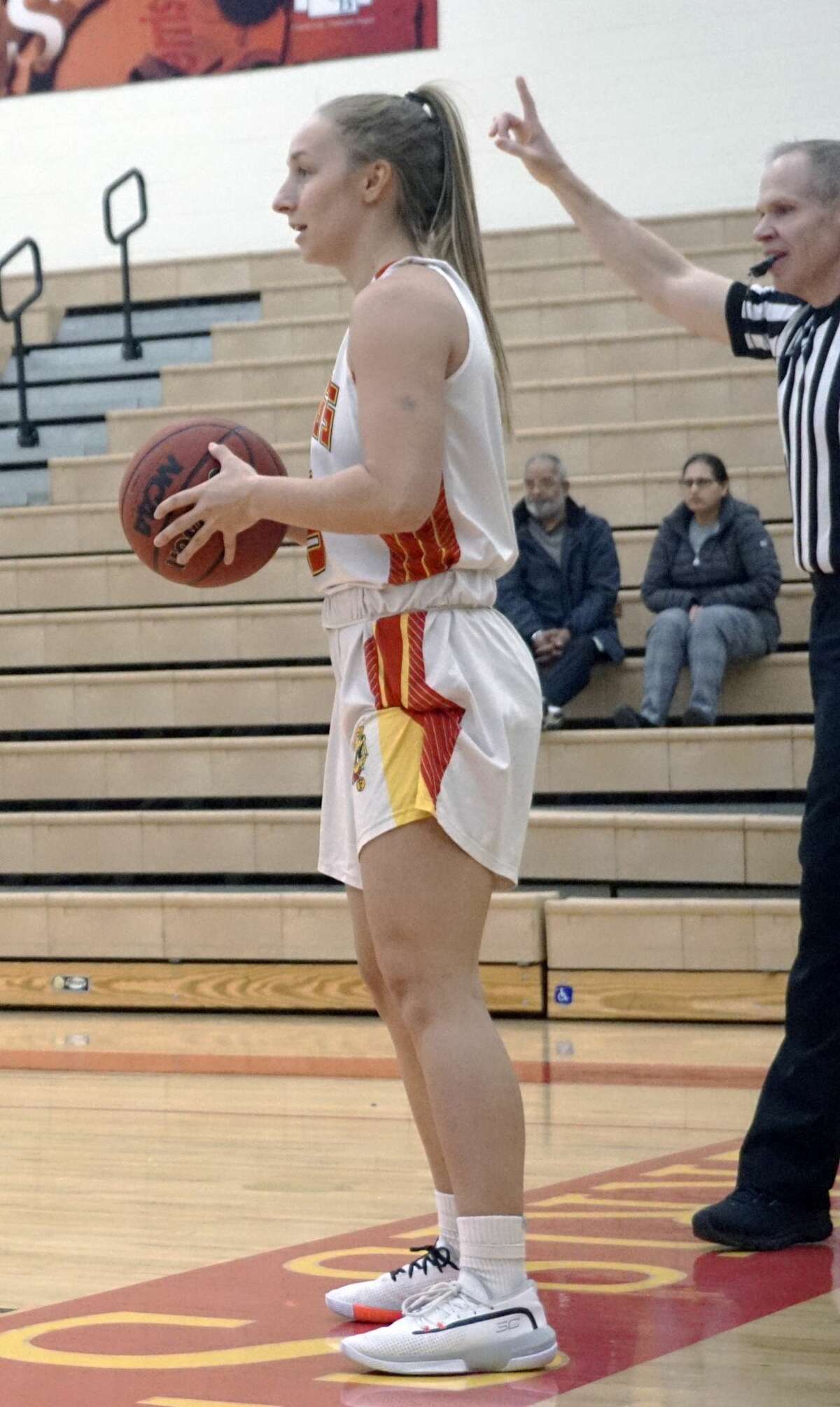 Ferris State's women's basketball team was defeated 82-68 by Saginaw Valley State Thursday night at Jim Wink Arena.