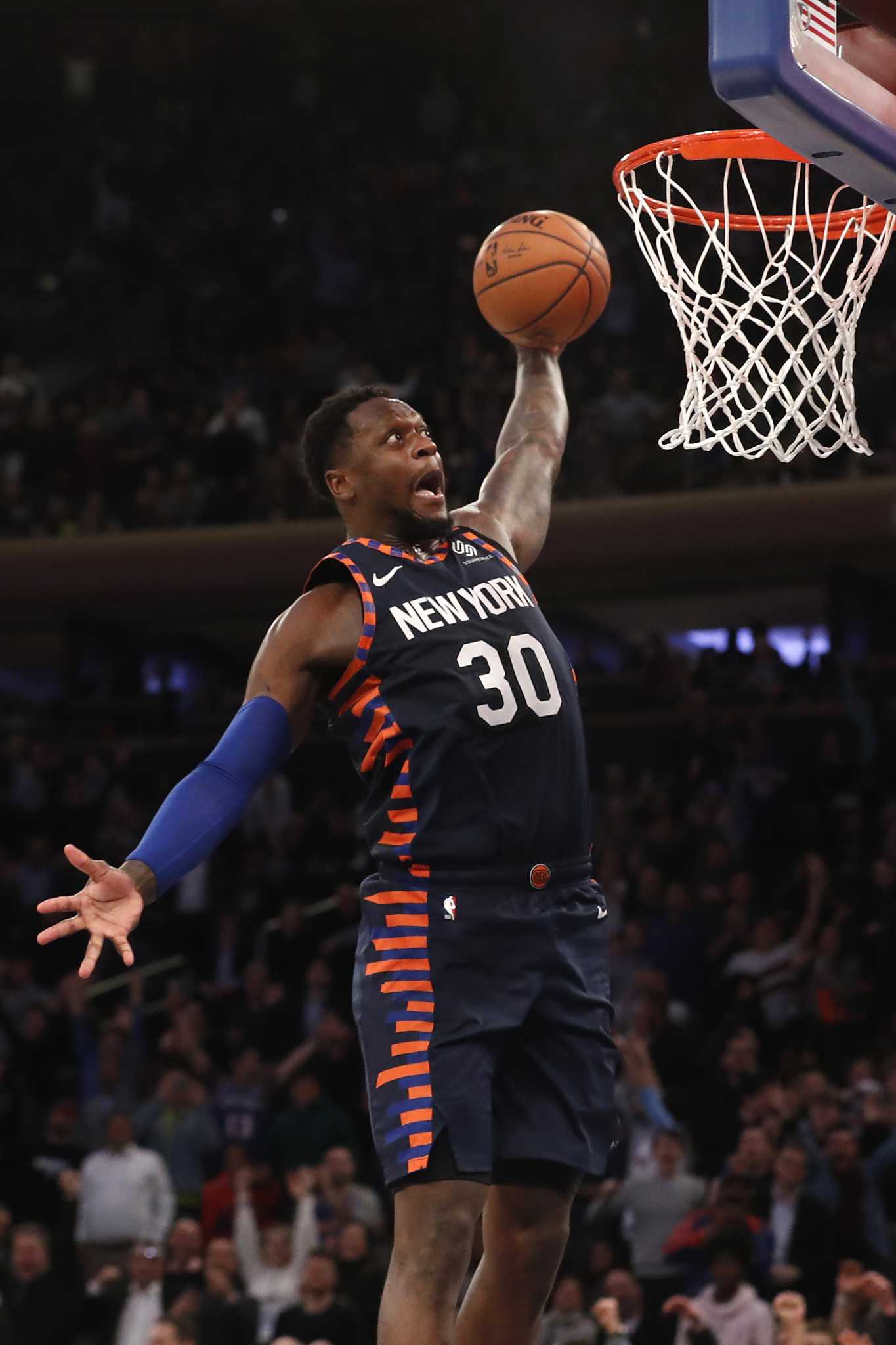 Knicks Win Third Straight
