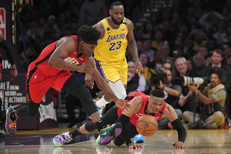 russell westbrook lakers shoes