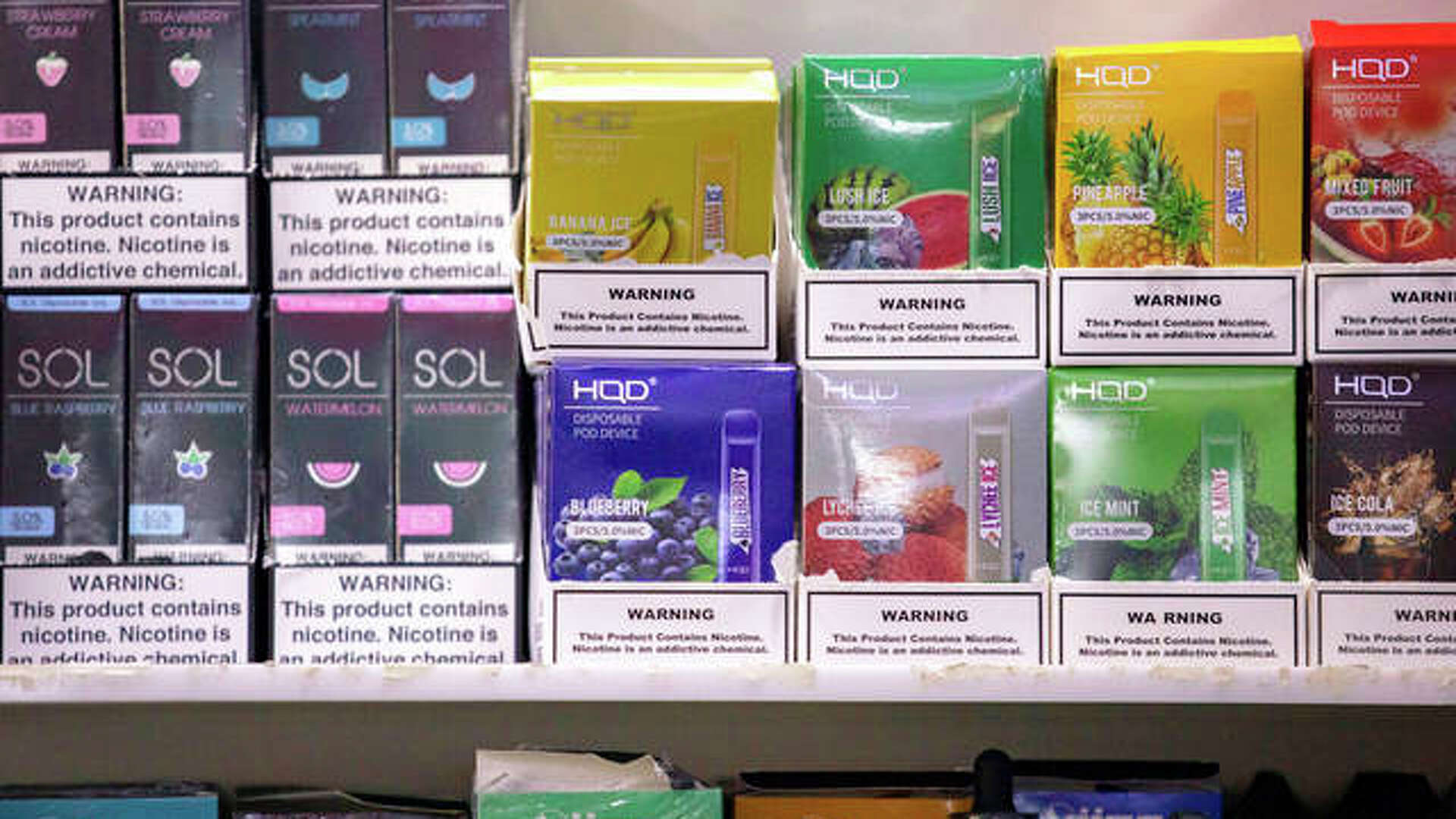 FDA crackdown on vaping flavors has large loophole: disposables