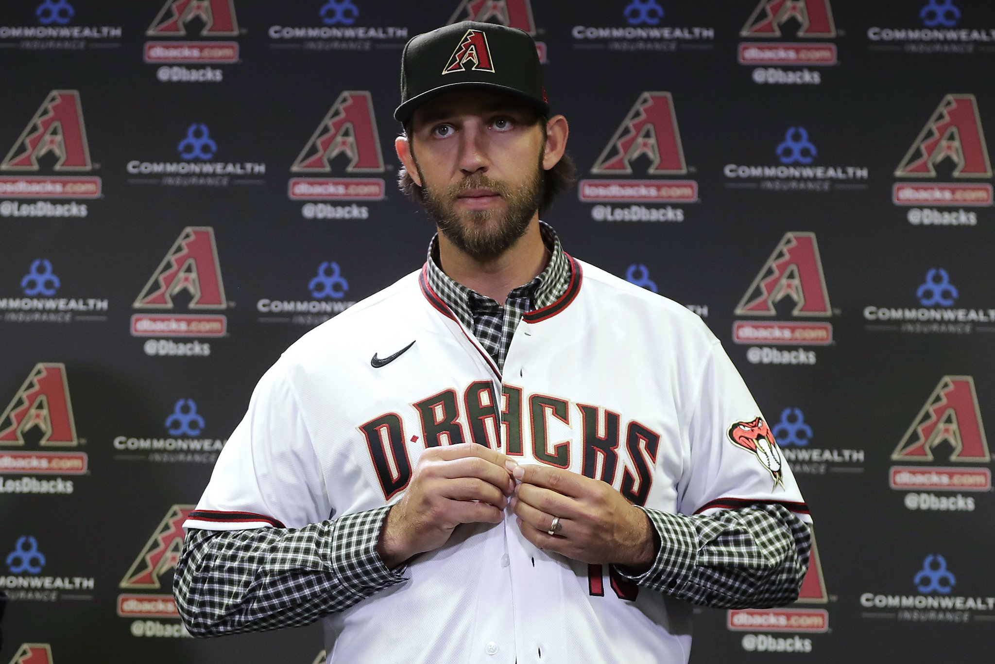 Madison Bumgarner's ex-Giants mates express surprise he roped steers as a  pro