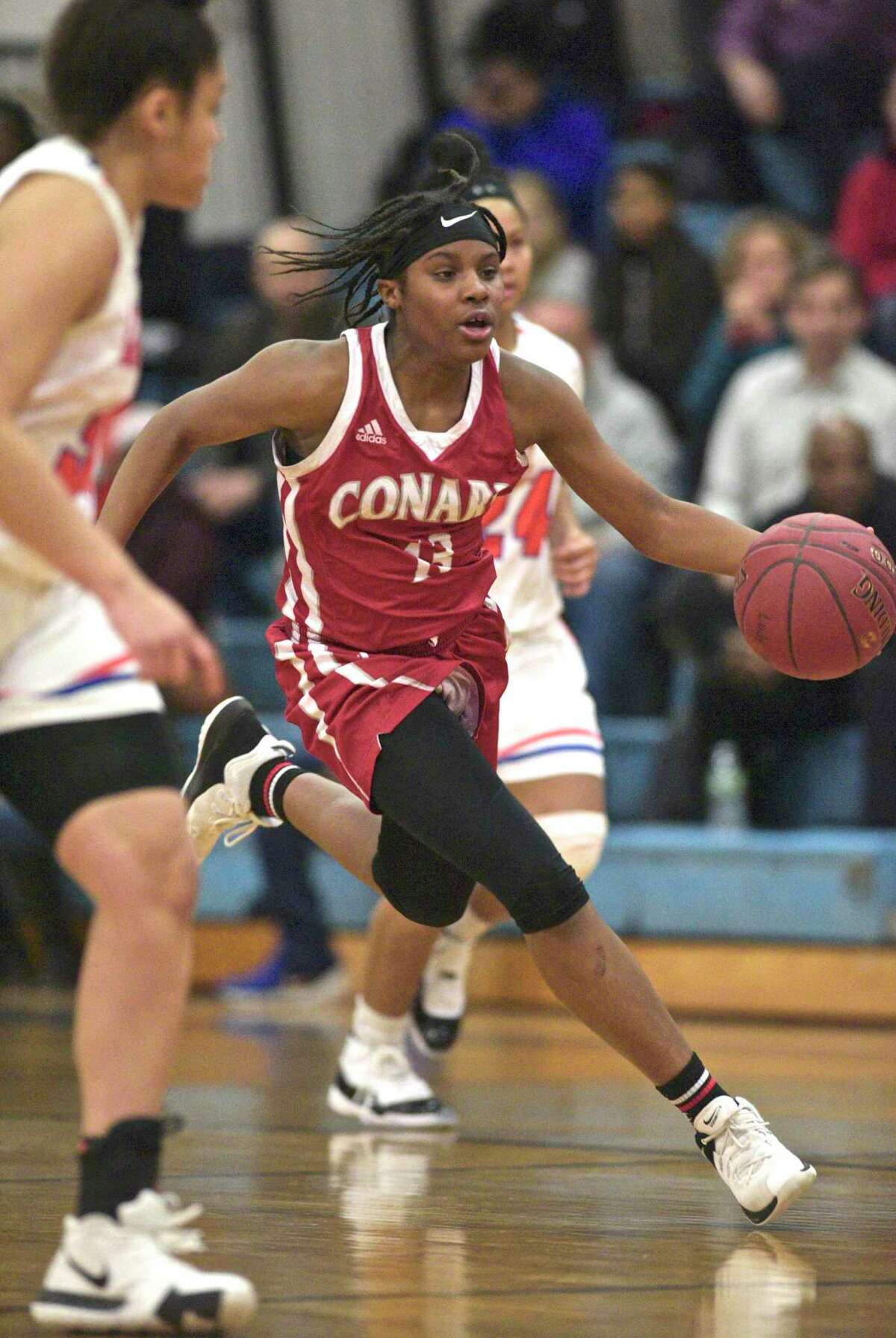 5 players to watch in the 2020 CIAC Girls Basketball tournaments