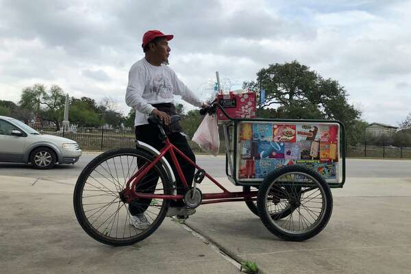 Dangers Dont Keep Paleta Man From Peddling Wares In San Antonio