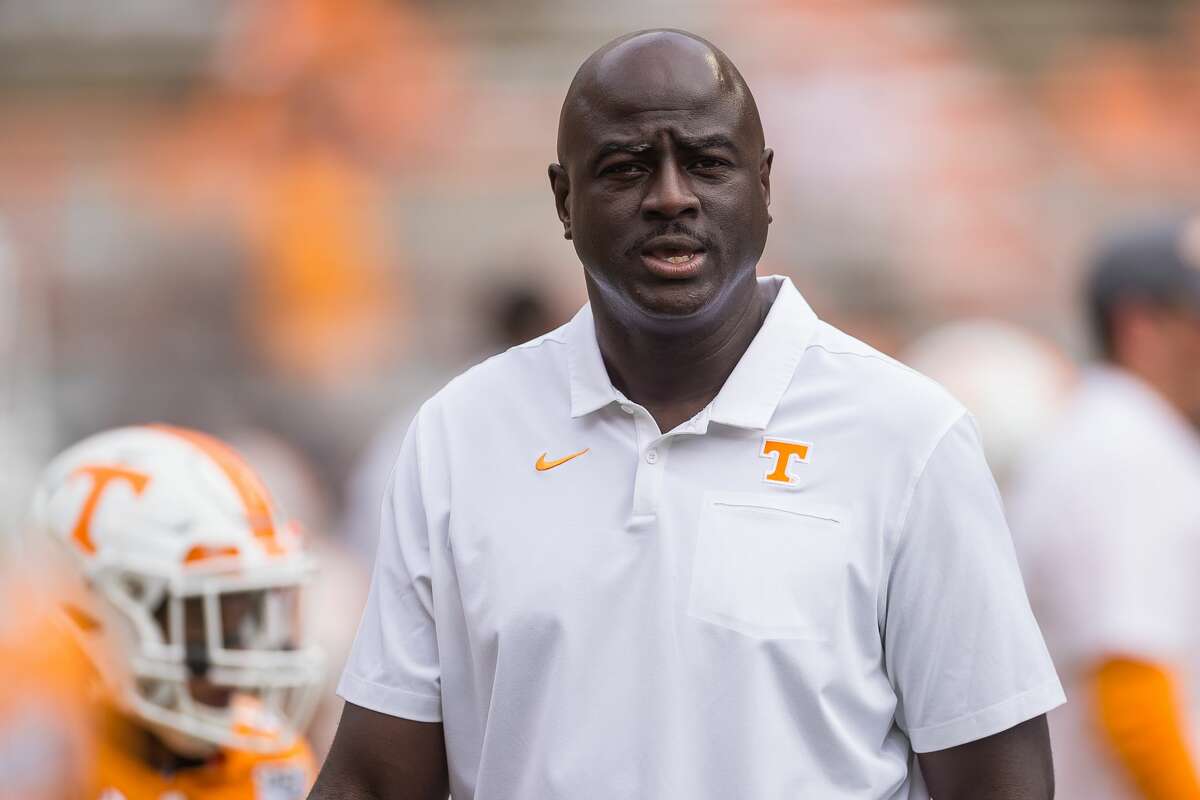Chris Rumph is joining the Texans' staff after serving as Tennessee's linebackers coach.