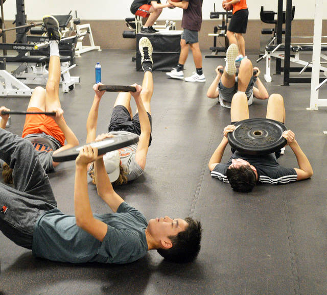 TENNIS Winter workouts pay off for EHS tennis