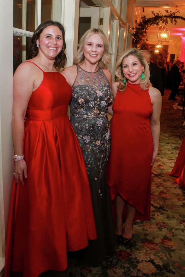 Secret Garden Charity Ball Raises 850 000 For Junior League