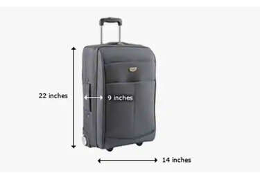 alaska airlines carry on luggage dimensions