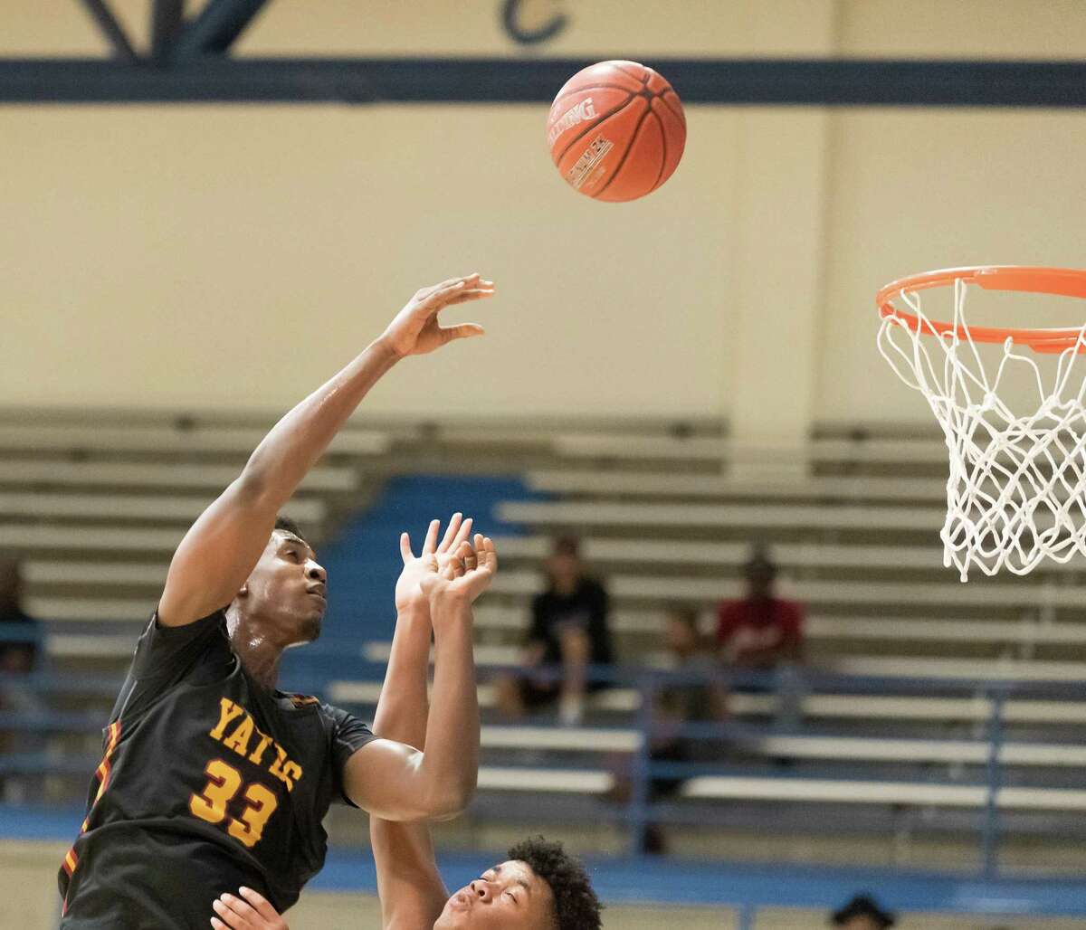 Century club Yates goes for record 16th consecutive 100plus point game