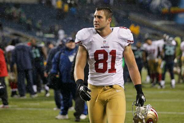 At the end, 49ers' Garrett Celek 