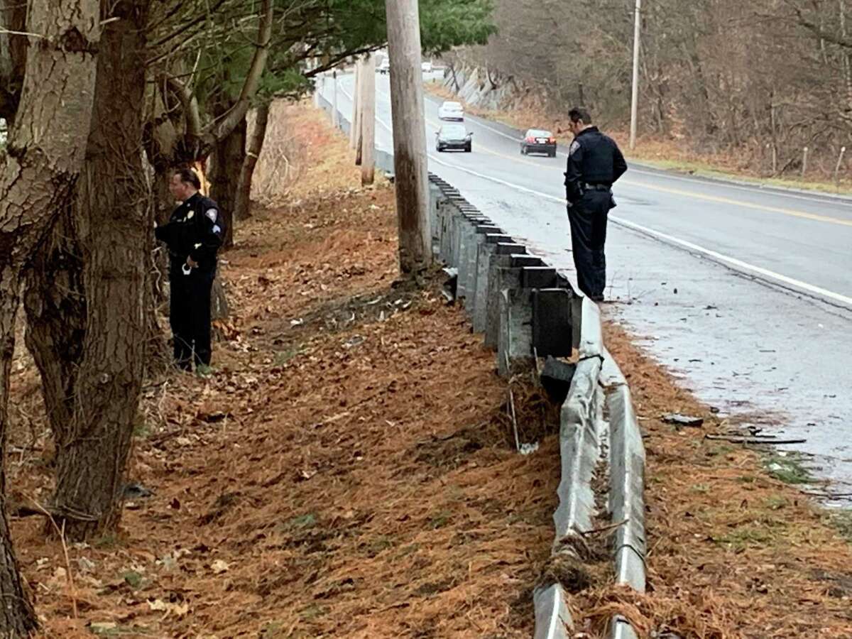 Woman killed in Shelton crash daughter of Bridgeport cop