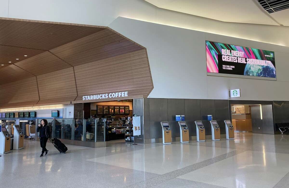 First look at SFO's spectacular new outdoor observation deck - PHOTOS