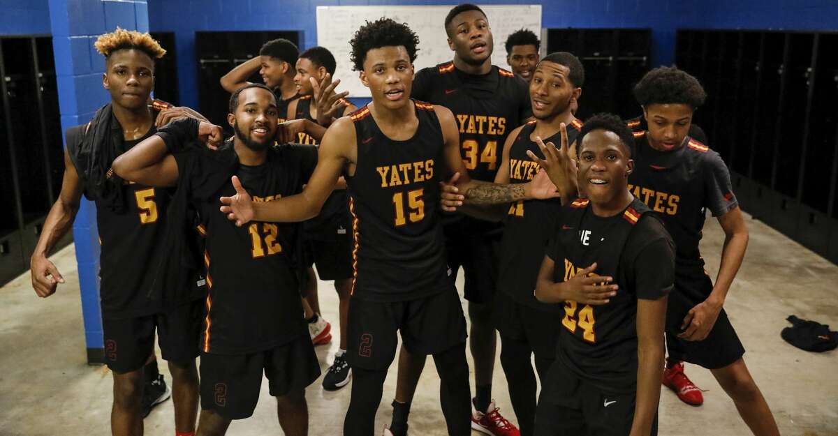Yates sets national record with 16th consecutive 100point game