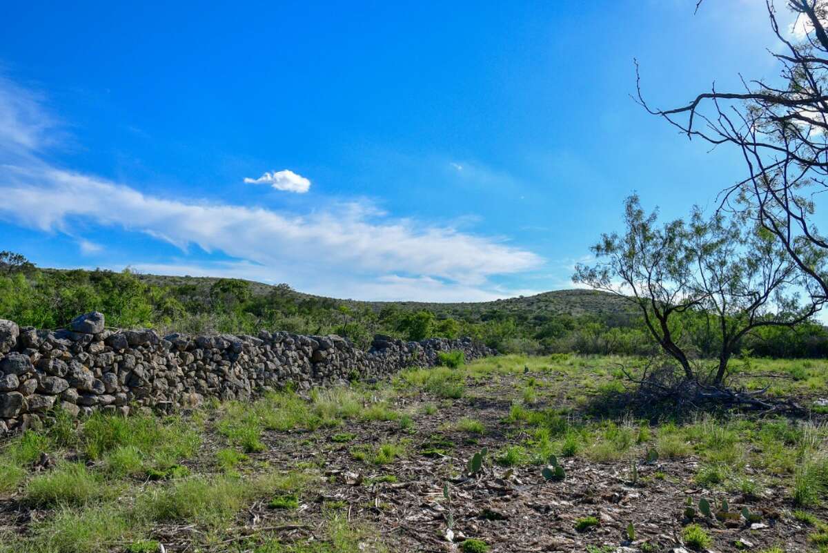 Photos: $26 million Texas ranch, home to massive bat cave and airport ...