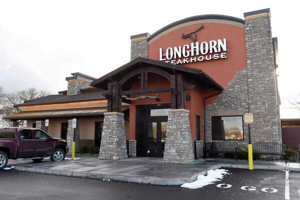 Danbury Fair Courting Burger Steak Chains In Food Shakeup