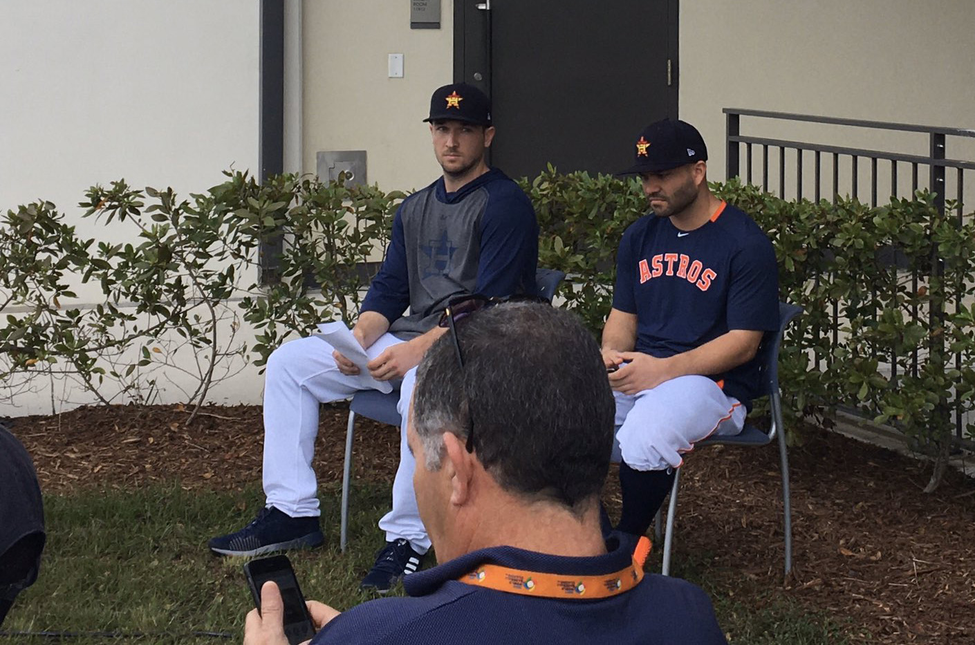 Astros stars issue public apology for cheating scandal Houston Chronicle