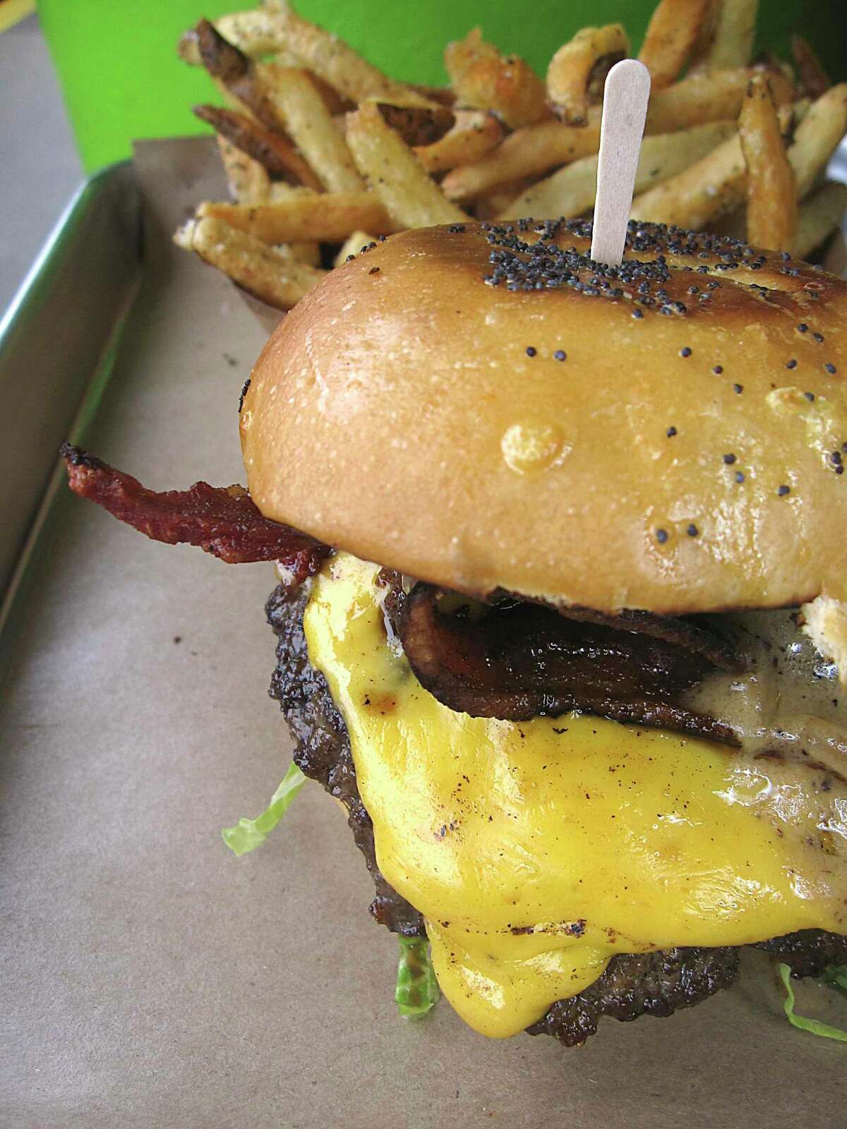 Review The best burger restaurant in San Antonio is Mr. Juicy in Olmos