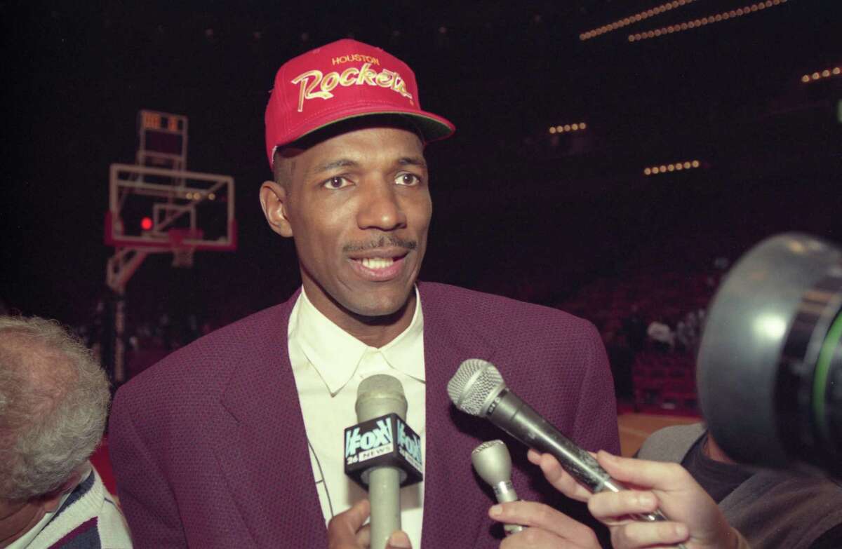 Clyde Drexler said that a chance to play for a title was a key for his decision to help work out a trade from Portland to Houston in 1995.