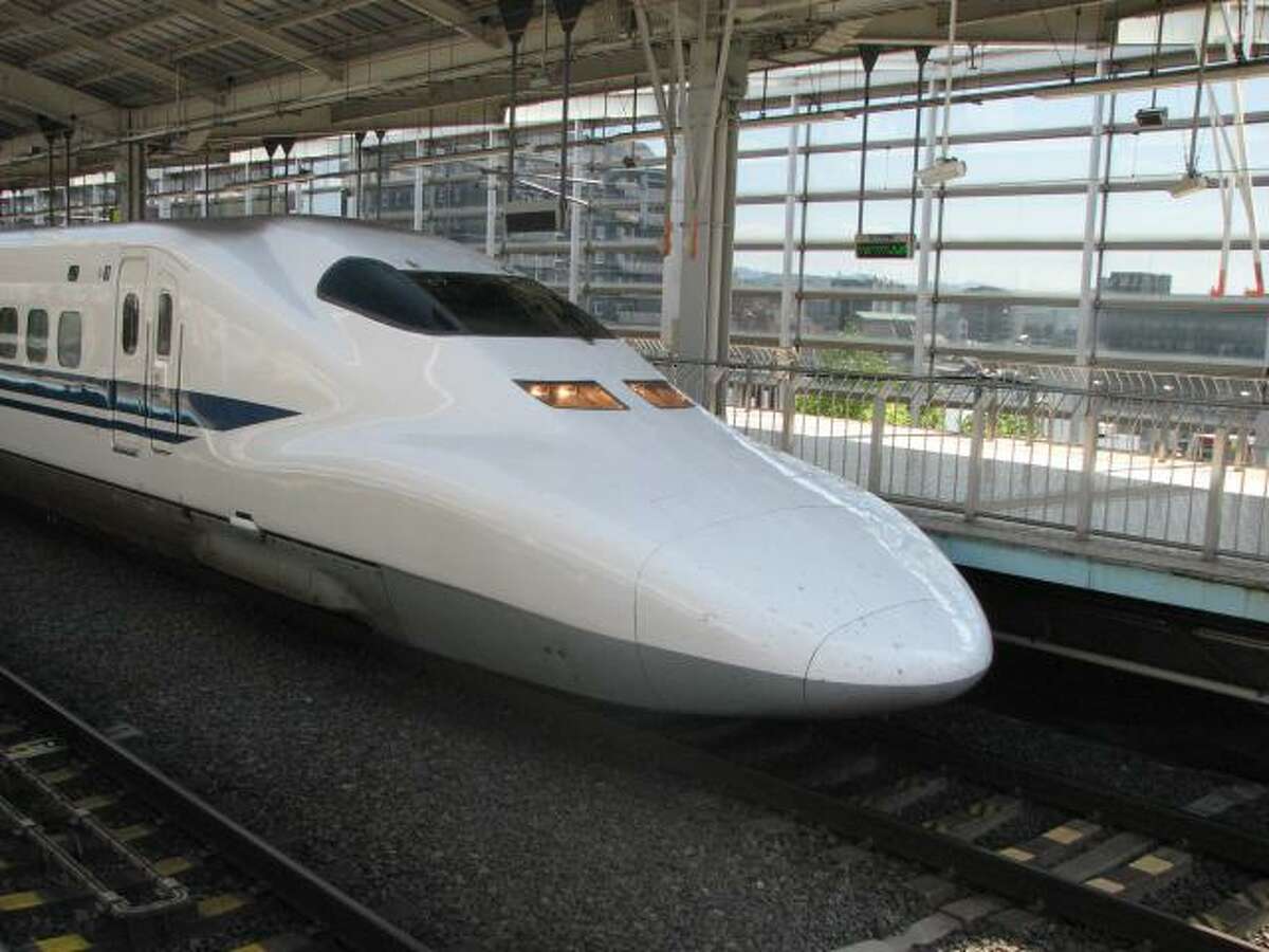 A Shinkansen high-speed train in Kyoto station.