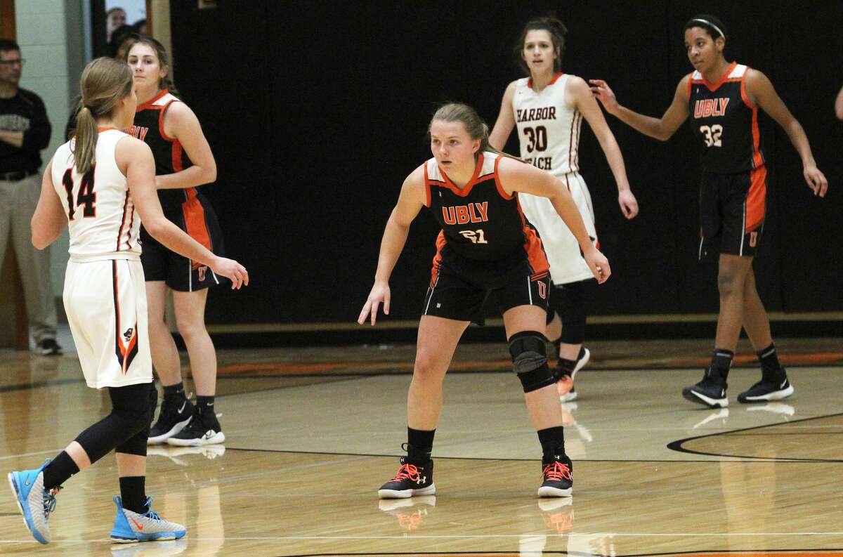 The Ubly girls basketball team improved to 15-1 on the season after a big road win over rival Harbor Beach, 57-39, on Thursday night.