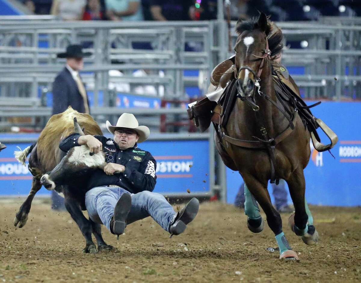 Ty Erickson leads the RodeoHouston steer wrestling pack