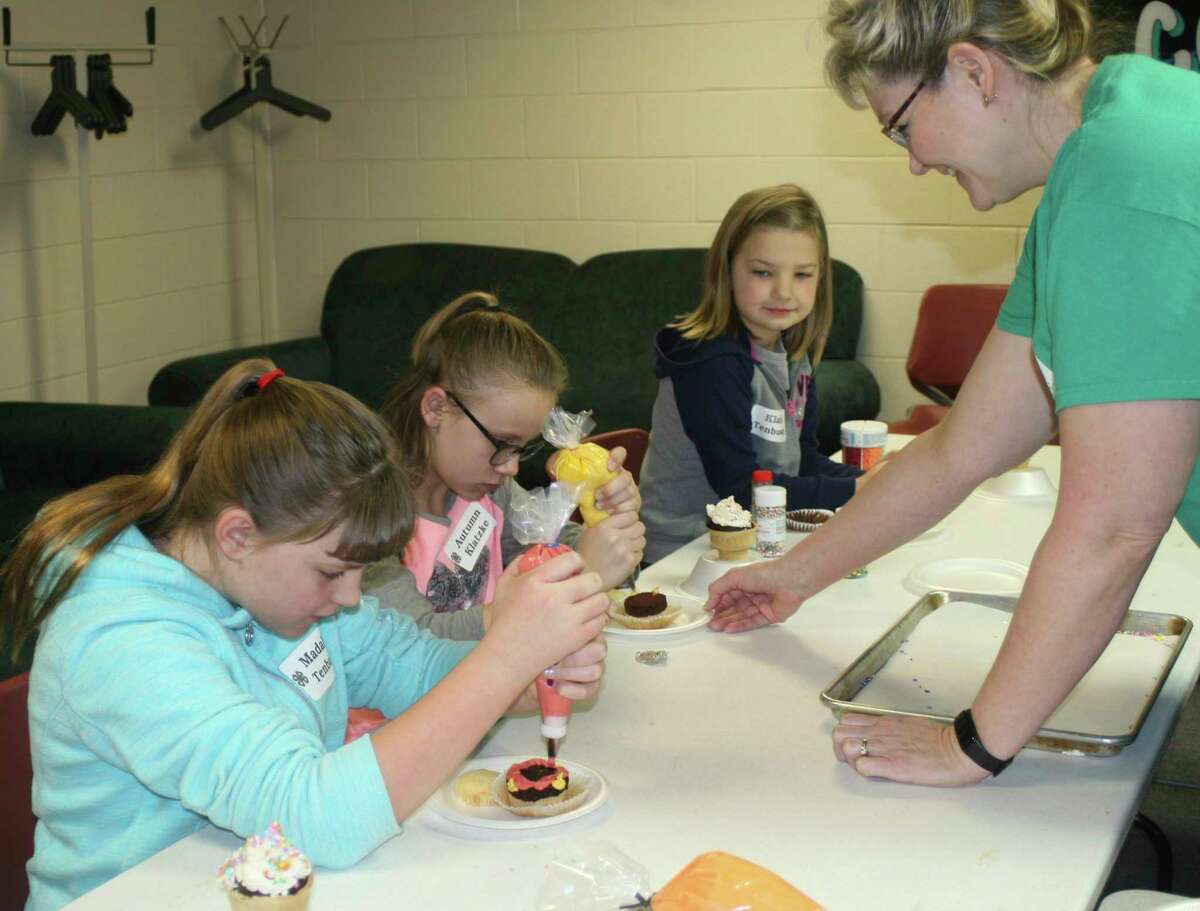 Children can get involved with activities such as this when a part of 4-H. The program offers many arts and other opportunities for children to get involved in. (Tribune File Photo/Submitted Photos)