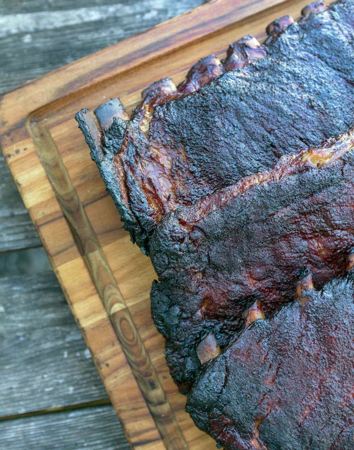 Chuck’s Food Shack What’s better smoking pork ribs wrapped in butcher