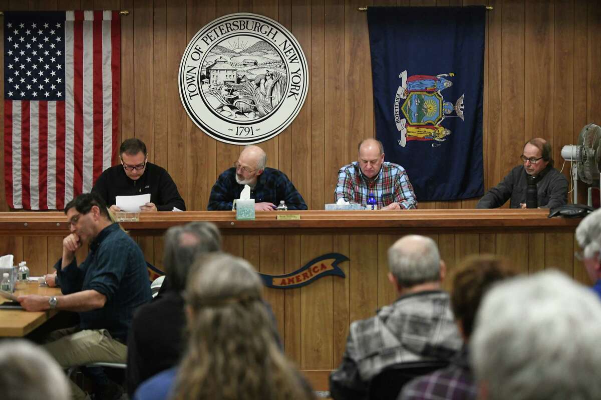 Petersburgh board fails to pass consent order for polluted landfill