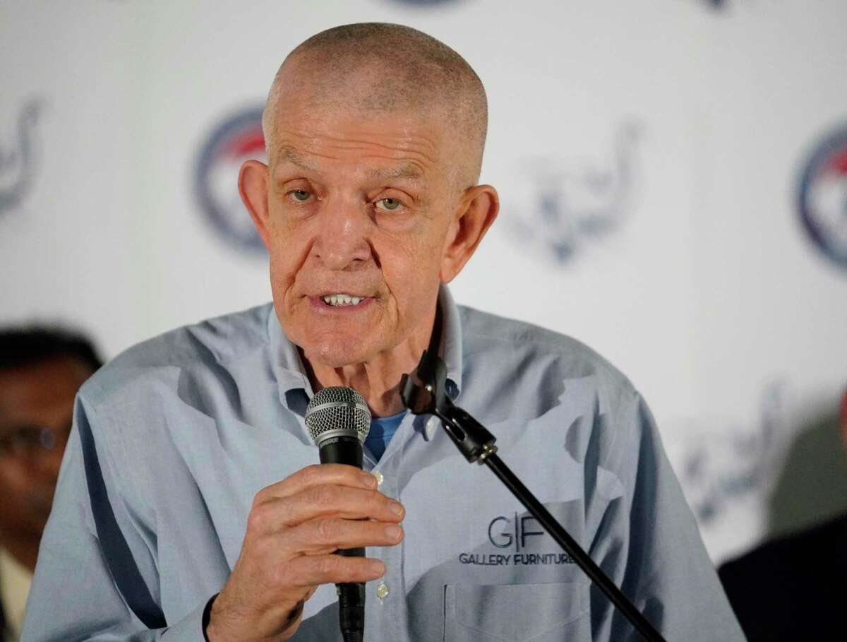 PHOTOS: Houston life during the coronavirusHouston icon Jim McIngvale, also known as "Mattress Mack," is stepping up to the plate to help Houston families in need during the novel coronavirus pandemic. >>>See more for photos of live in Houston during the coronavirus pandemic...