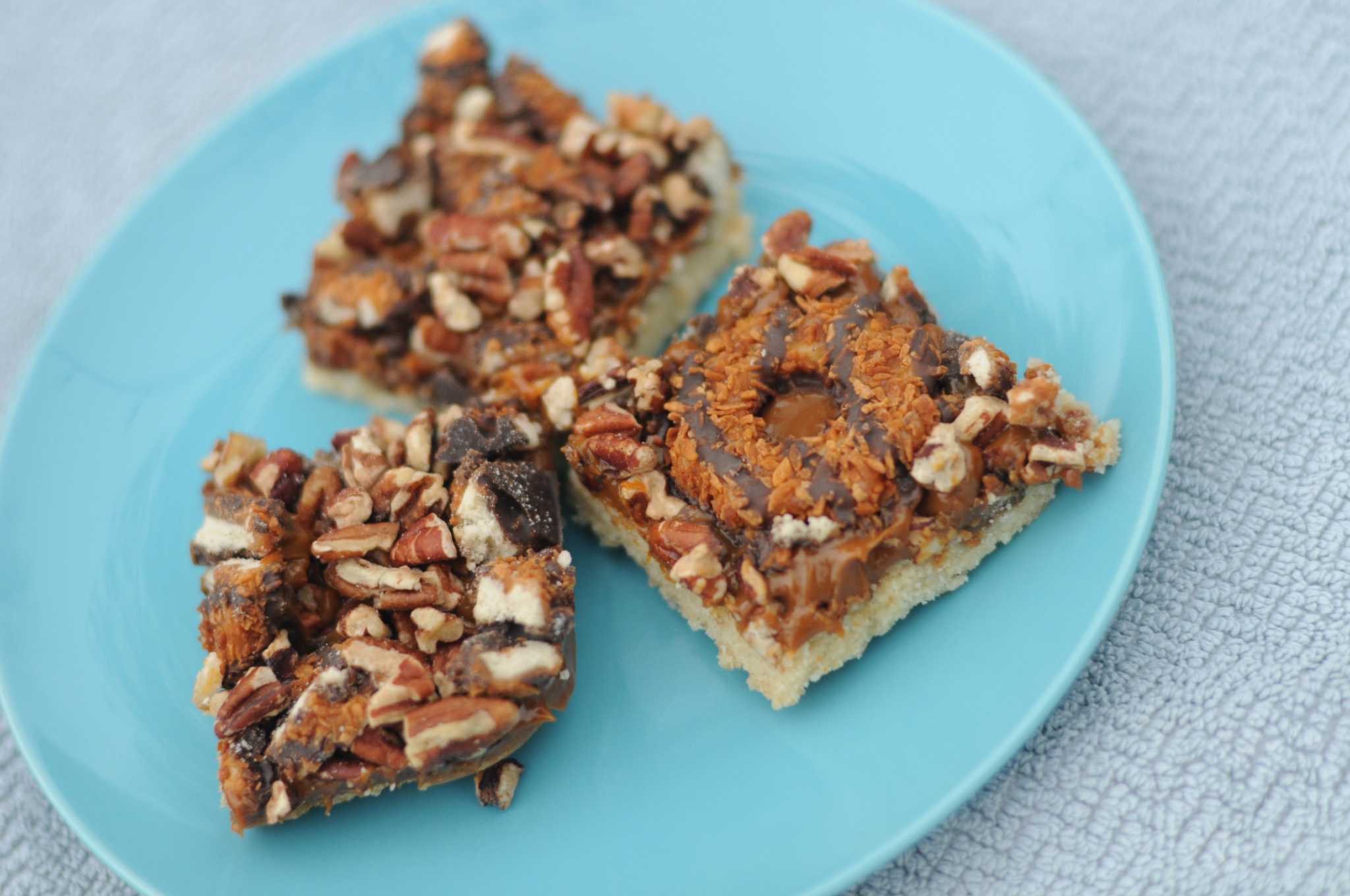 Recipe Dulce de Leche Bars with Samoas Girl Scout Cookies