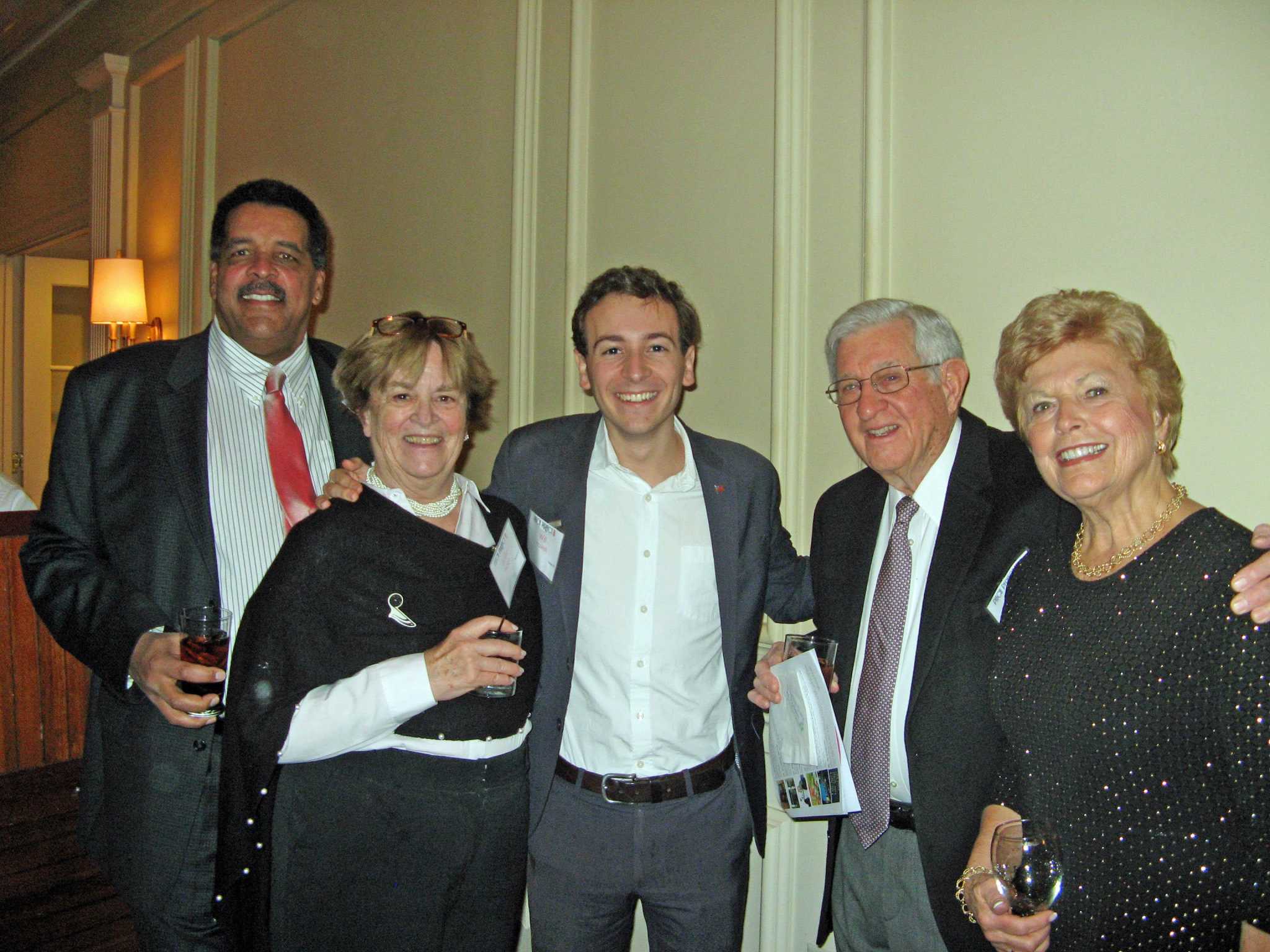 Benefit raises 100,000 for Wilton nursing agency