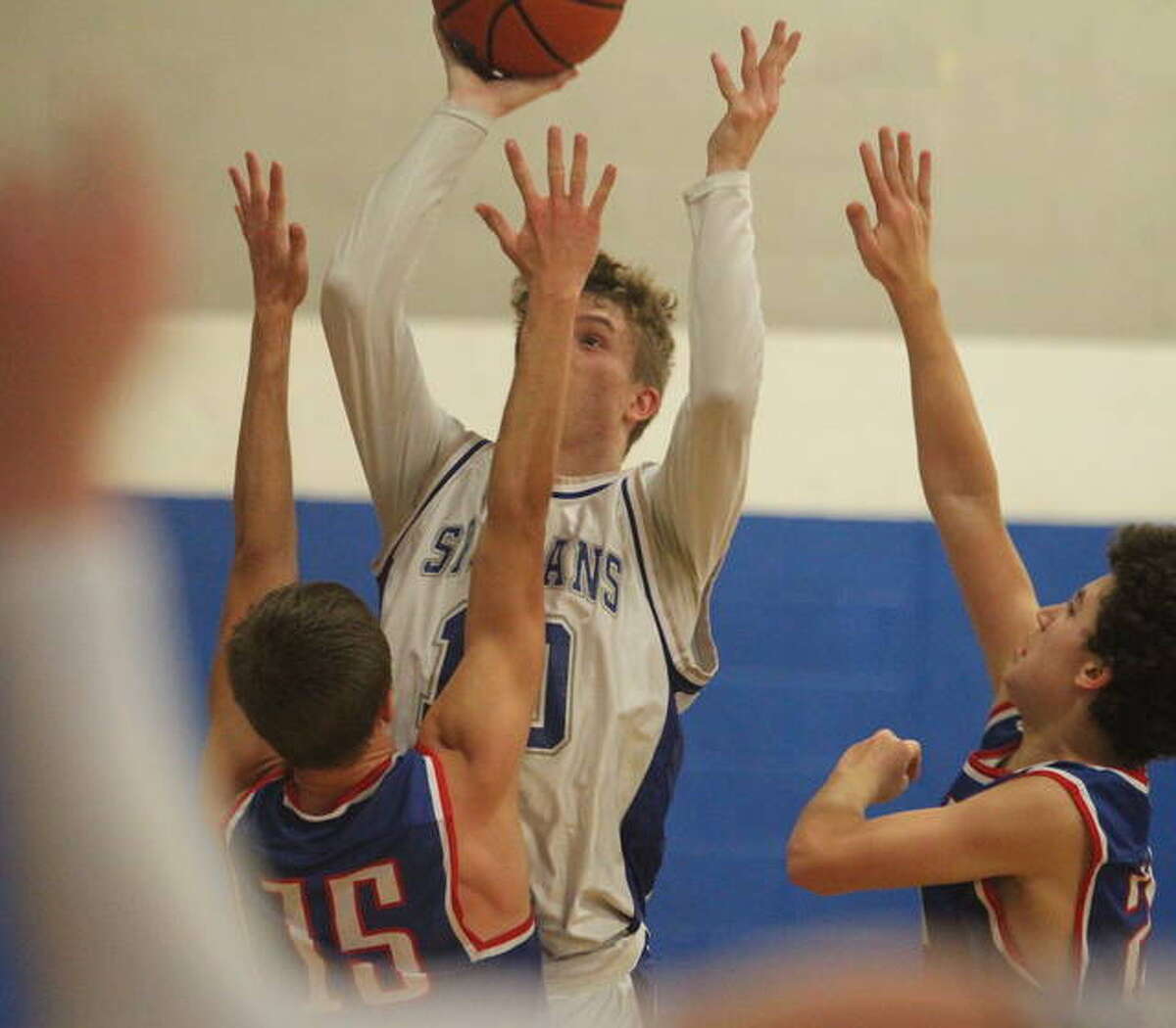 Slideshow North Greene boys’ basketball vs. Pawnee (throwback game)