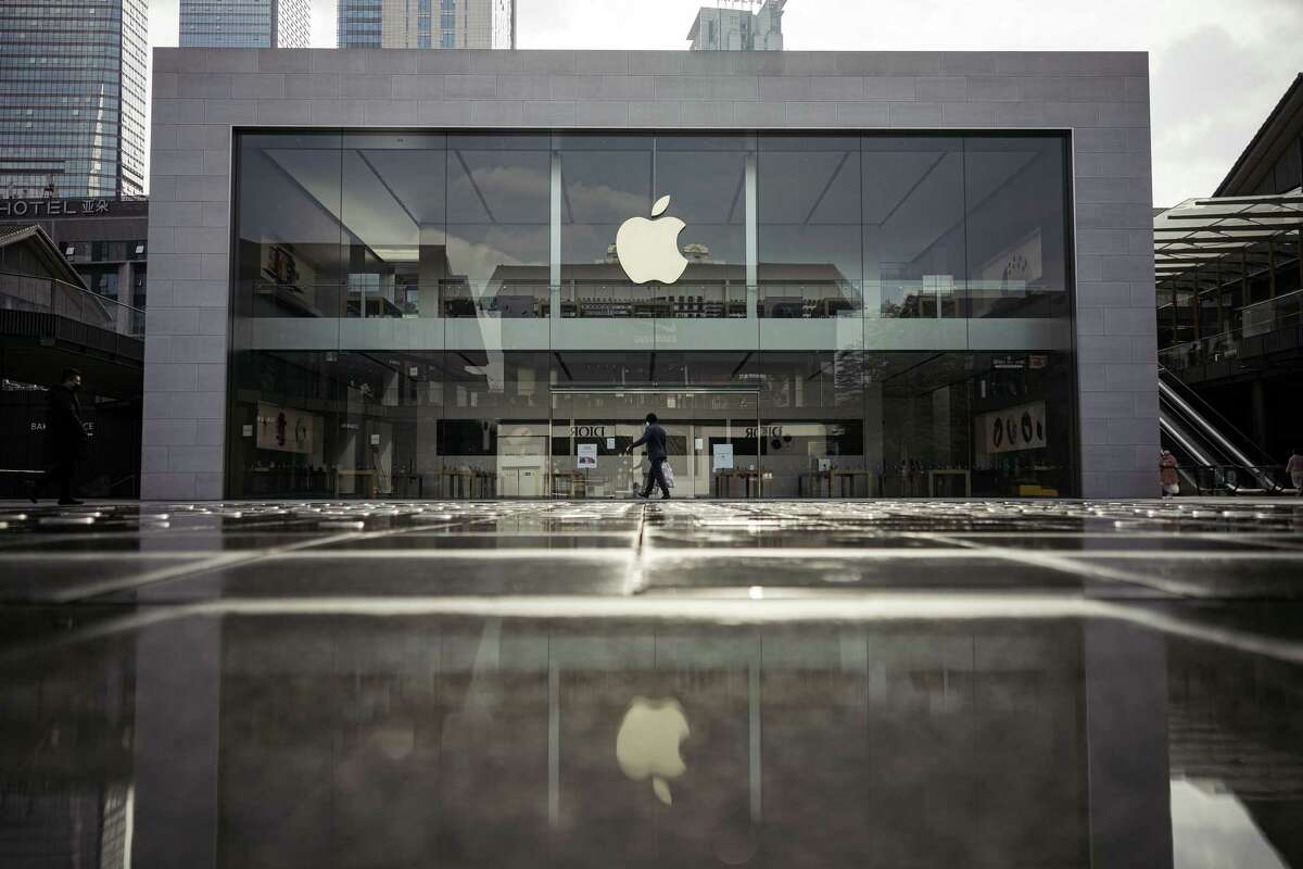 Apple has slowly begun to reopen its flagship stores across the country in accordance with state and local laws. As these openings begin to roll out, the tech giant has announced a series of health-related measures. Apple will limit the number of customers allowed in the store, employees and customers will be required to wear face coverings and temperature checks will be conducted at the door. Apple employees will also give the store "enhanced cleanings" throughout the day. CLICK HERE to read more about Apple's approach to reopening its stores.