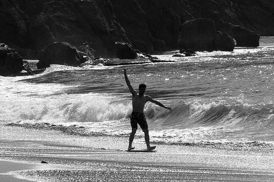 Archive photos Baker Beach’s beautiful vistas — and deadly history