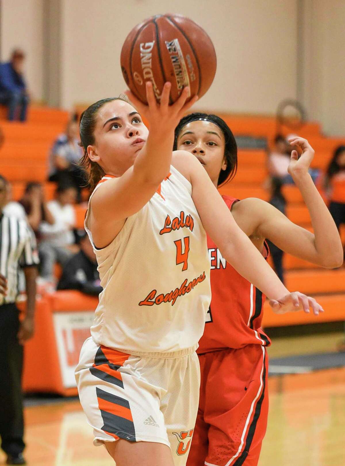 Evelyn Quiroz averaged 13 points, 5 rebounds, 2.5 assists and 2.6 steals per game in her senior season at United.
