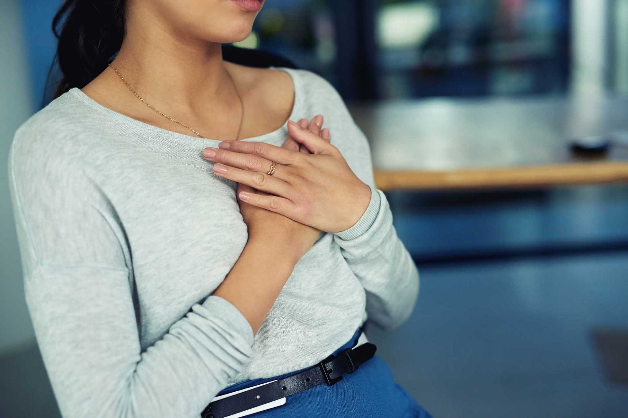 Silent Heart Attack Symptoms You Should Never Ignore Silent Heart Attack Symptoms You Should Never Ignore