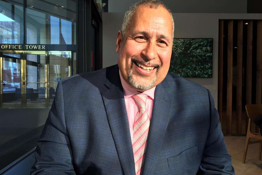 New Haven attorney files suit seeking electronic signatures for CT