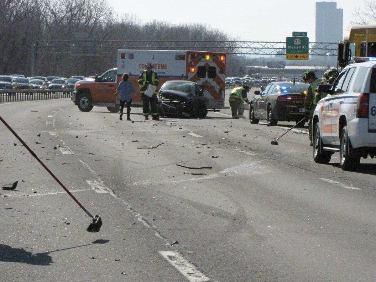 Wrongway vehicle in I787 crash near Menands