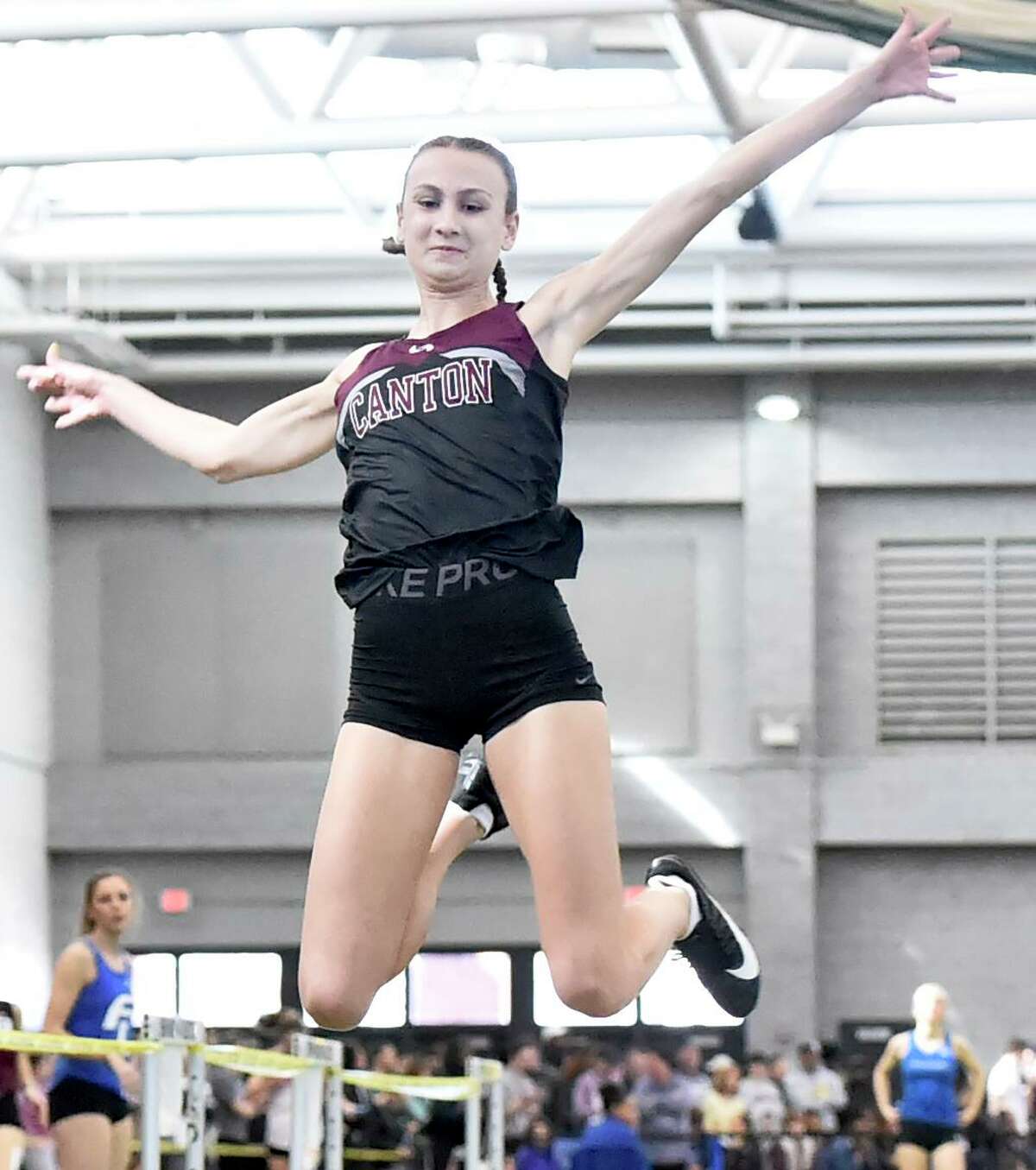 Recordsetting day for Ludlowe’s Stapleton at State Open; Glastonbury