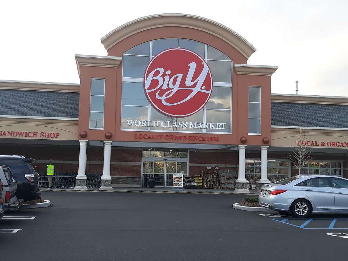 Guide Stores offering senior shopping hours in Connecticut