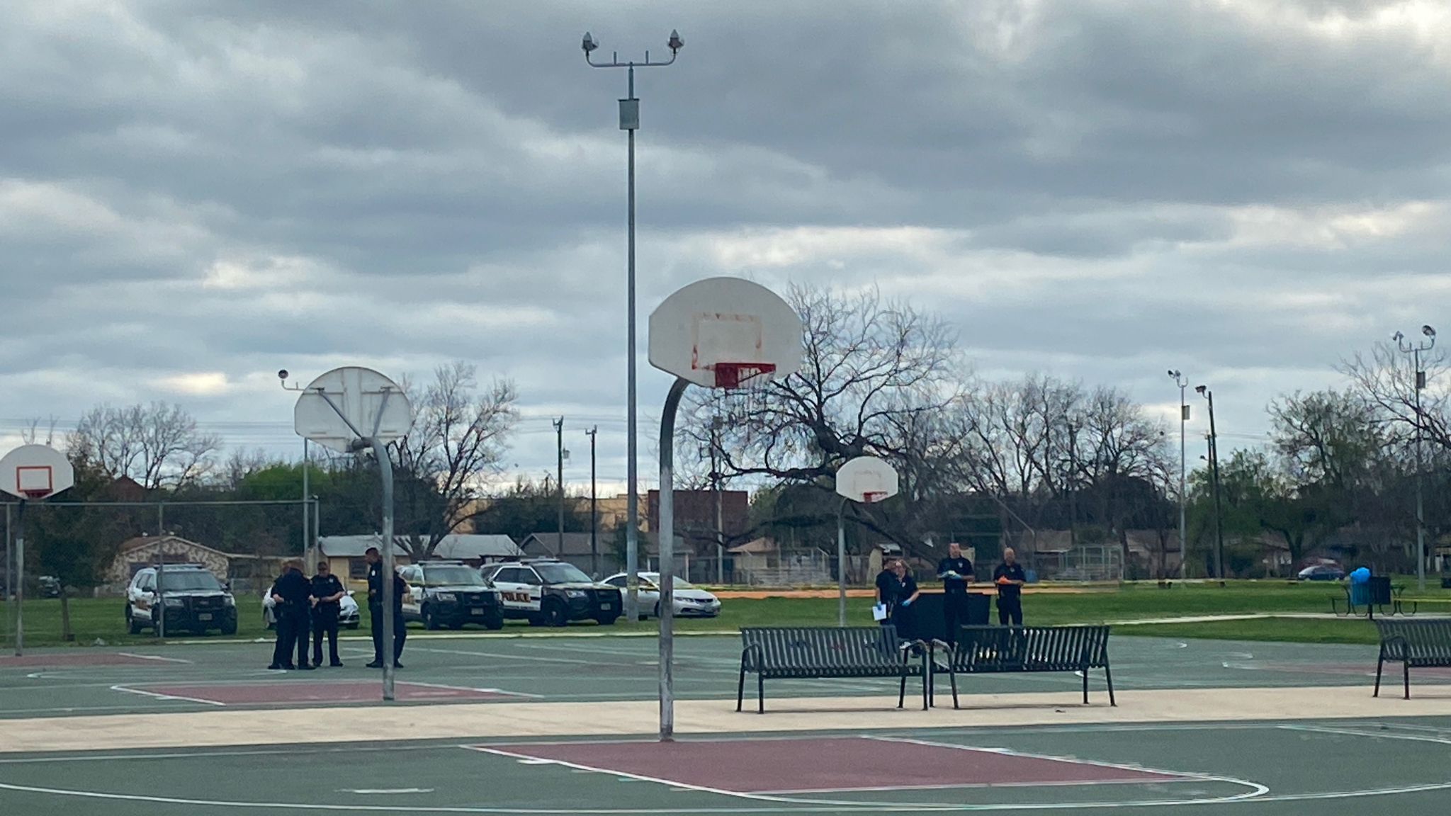 Officials ID teenager shot and killed at West Side basketball court