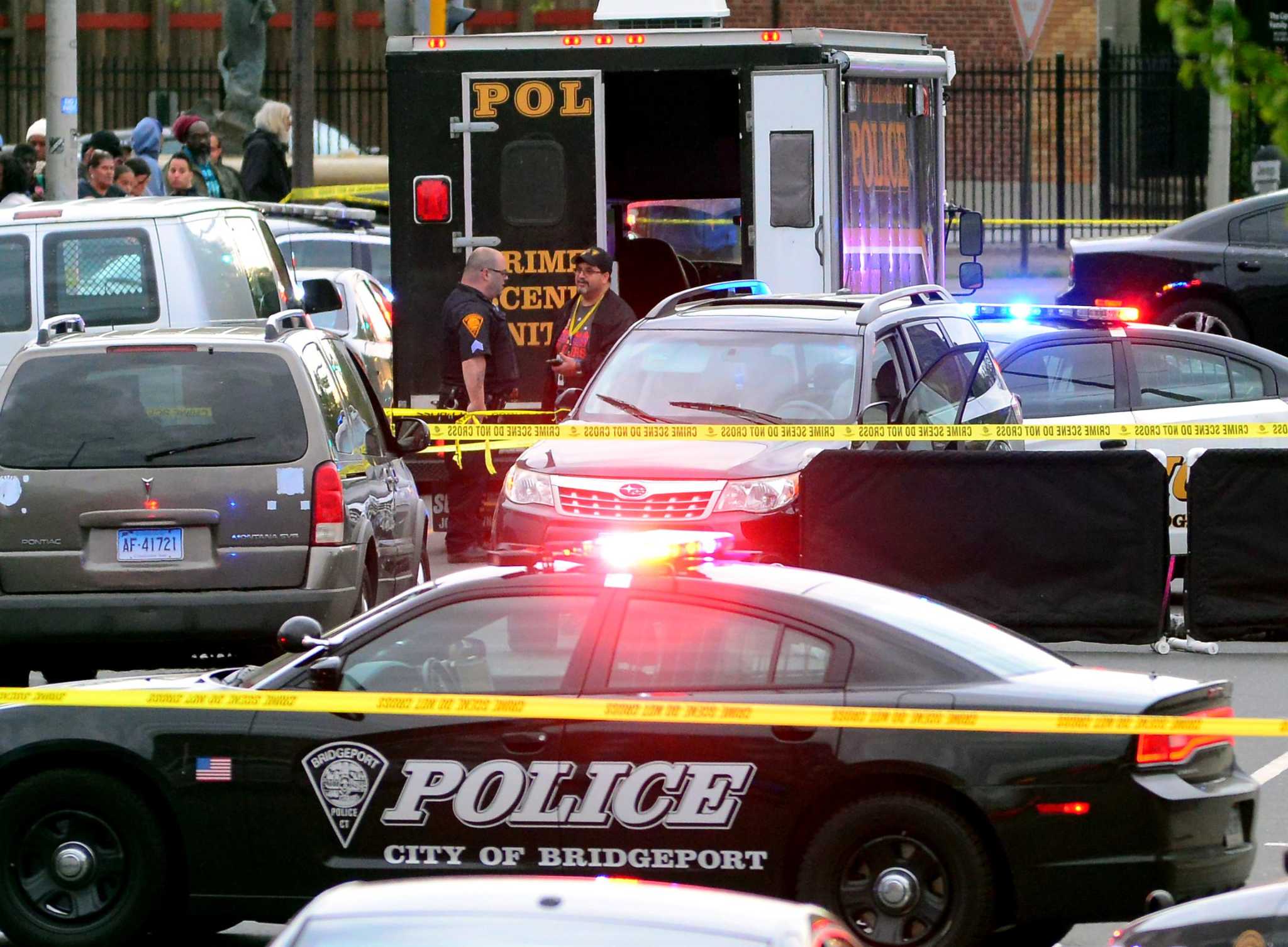 Bridgeport Police recover stolen vehicles, apprehend suspects