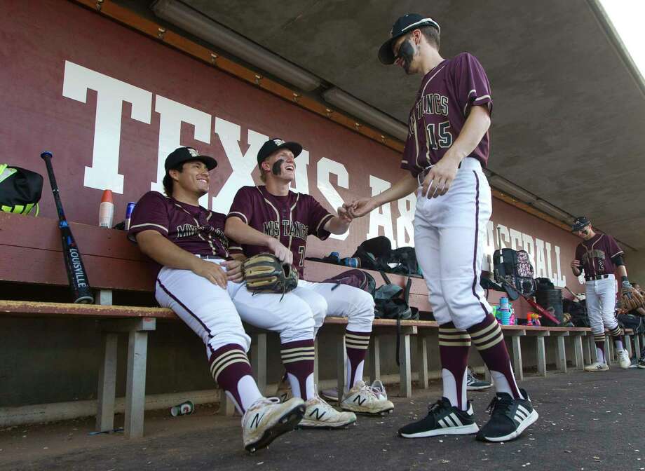 baseball looking shoes