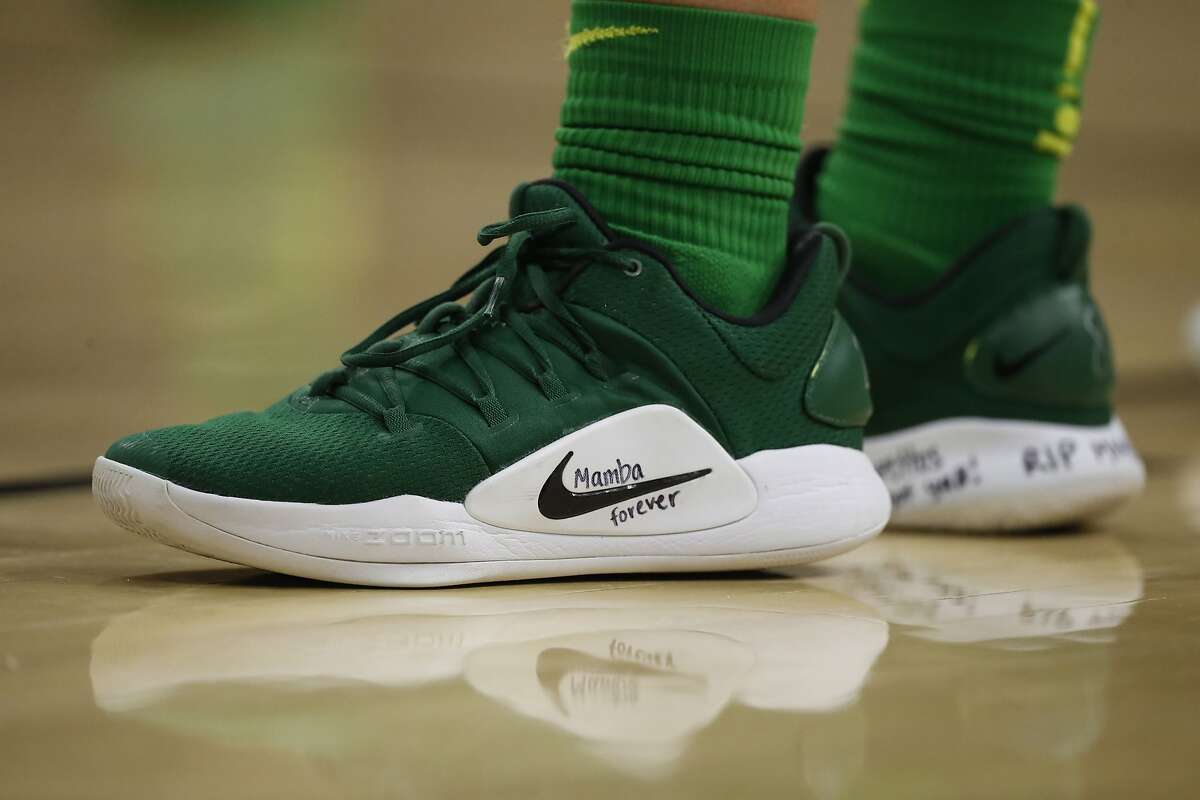 sabrina ionescu signature shoe