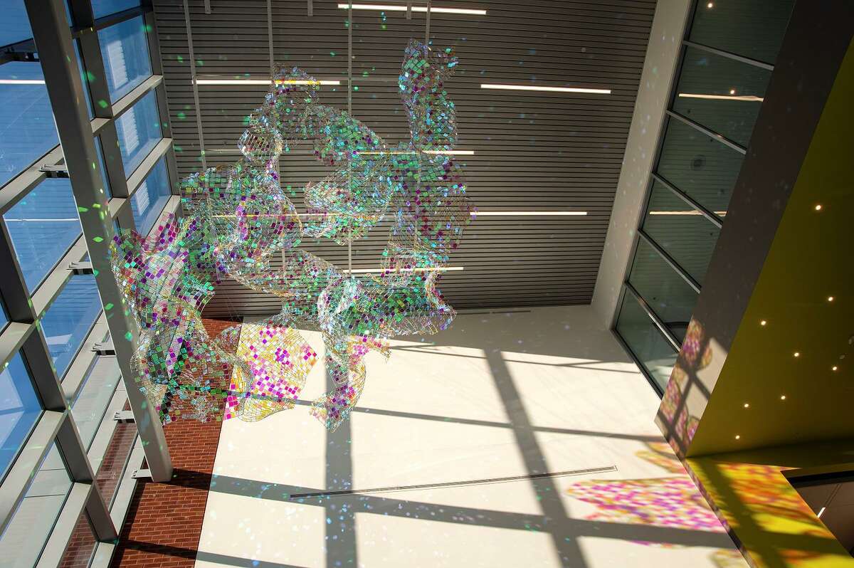 Bridgeport’s Housatonic Community College is hosting a dedication and reception to celebrate the installation of a new site-specific artwork by artist Soo Sunny Park called “Flight of Luminescence” on March 4.