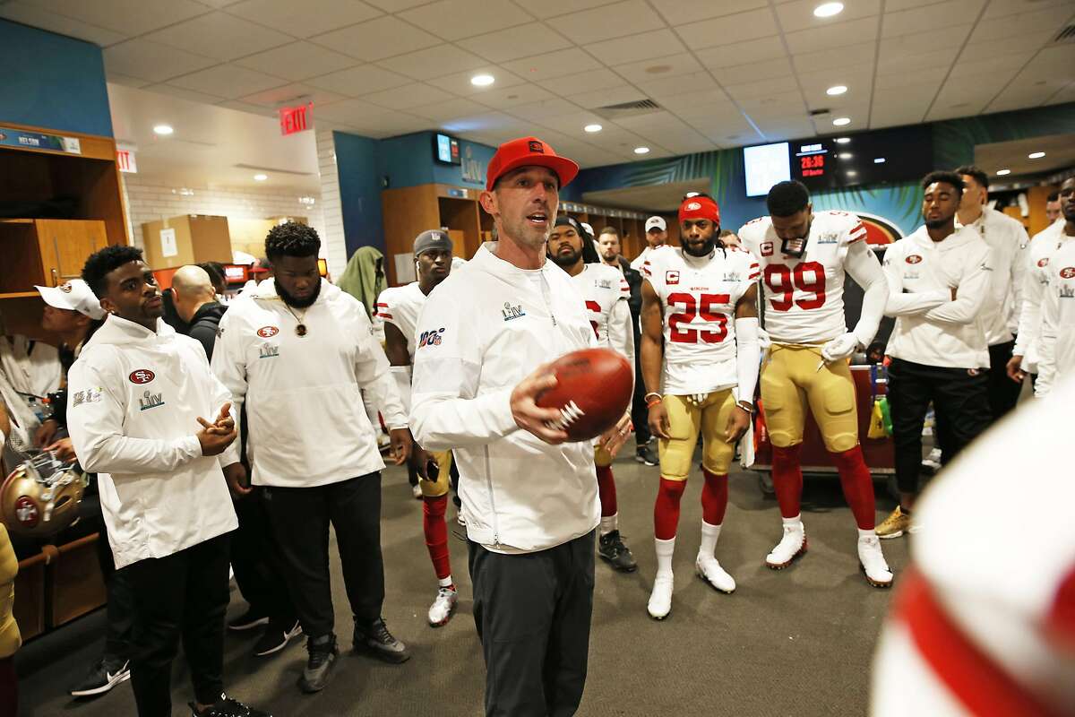 MIAMI, FLORIDA - FEBRUARY 2: Head Coach Kyle Shanahan of the San Francisco 49ers addresses the team in the locker room before the game against the Kansas City Chiefs in Super Bowl LIV at Hard Rock Stadium on February 2, 2020 in Miami, Florida. The Chiefs